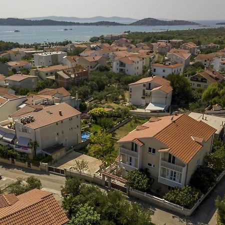Royal Gold Apartment Vodice Bagian luar foto