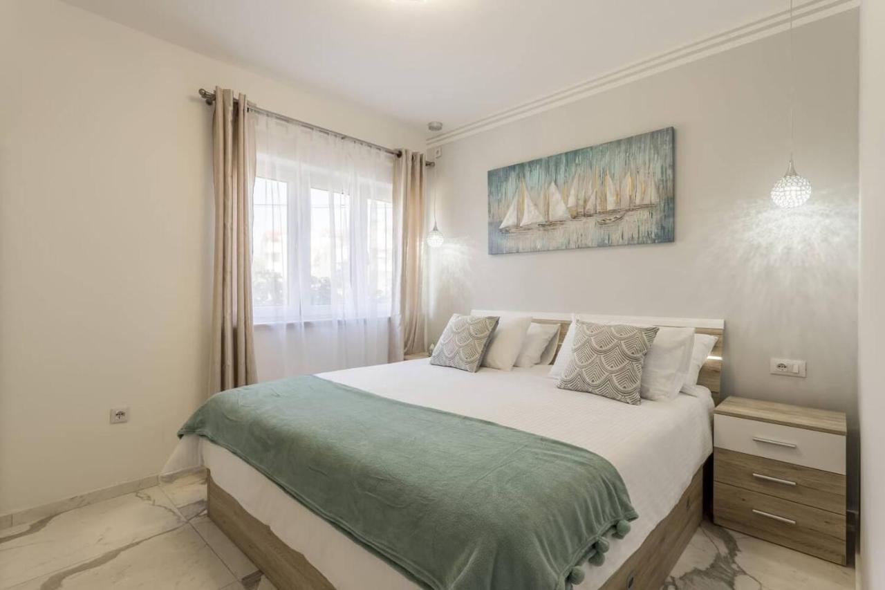 Royal Gold Apartment Vodice Bagian luar foto