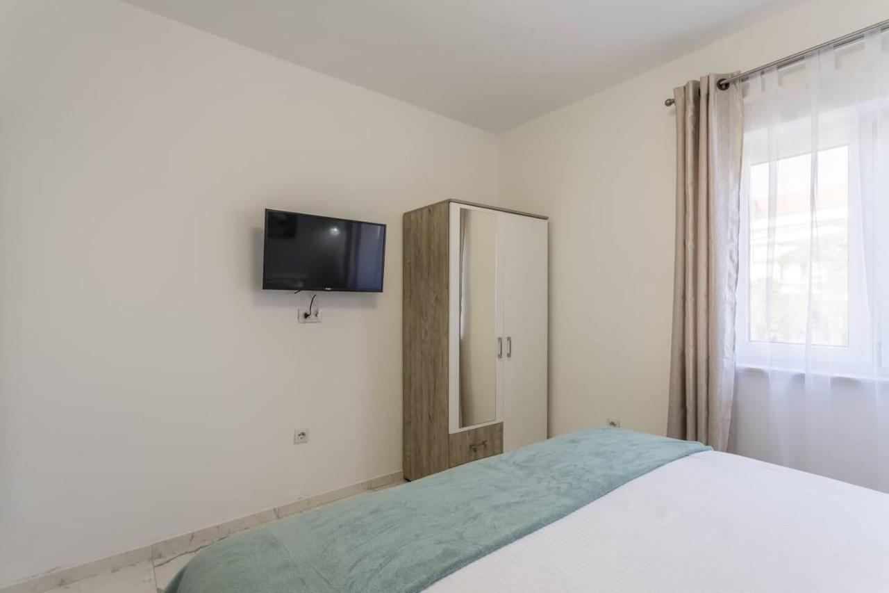 Royal Gold Apartment Vodice Bagian luar foto
