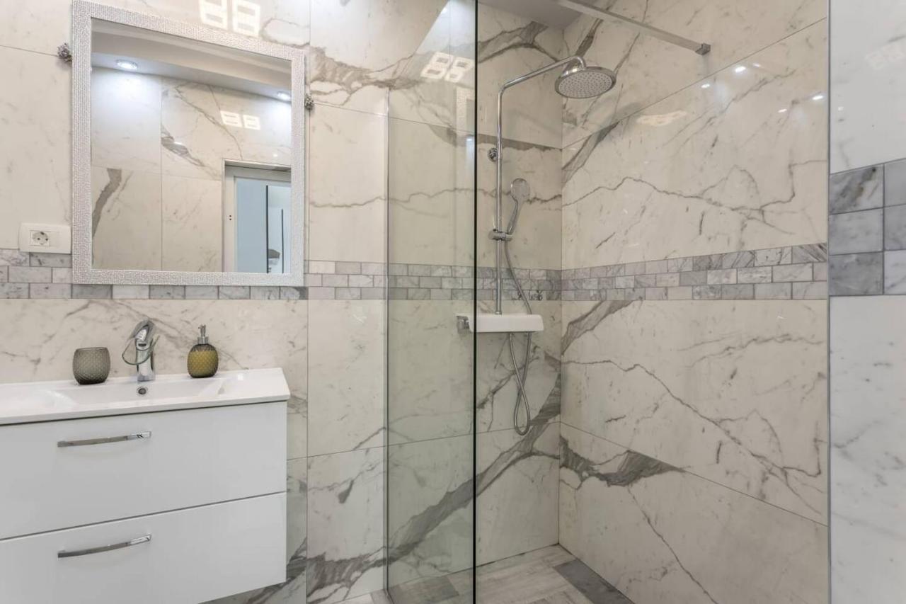 Royal Gold Apartment Vodice Bagian luar foto